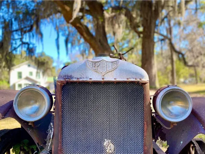 McIntosh Manor RV Park and Retreat Picture 5