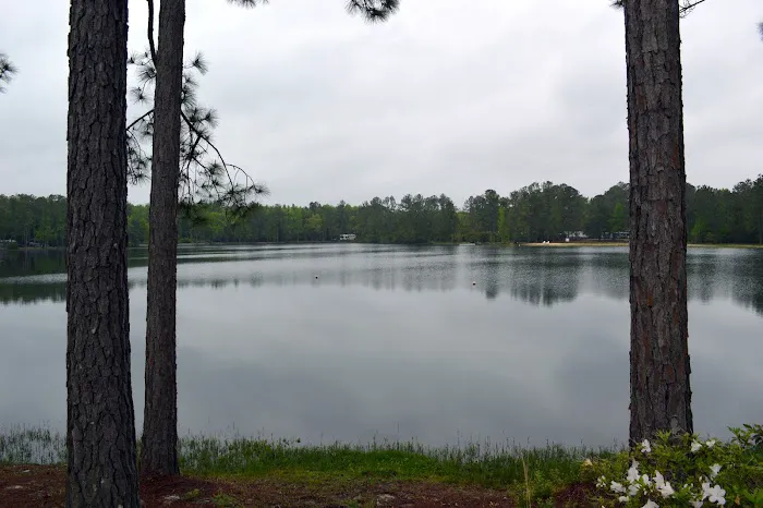 McIntosh Lake RV Park Picture 10