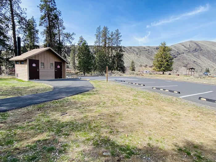 Big Pines Recreation Site Picture 1