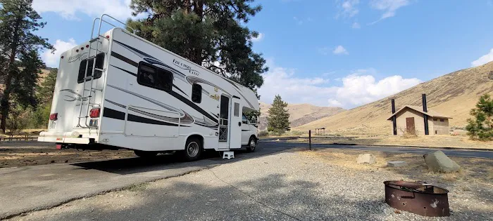 Big Pines Recreation Site Picture 10