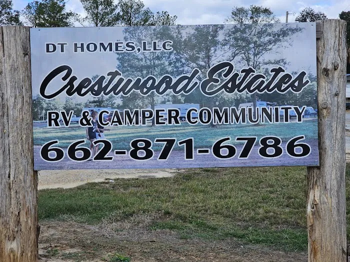 Crestwood Estates RV and camper park Picture 5