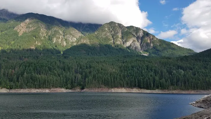 Cougar Island Campground Picture 2