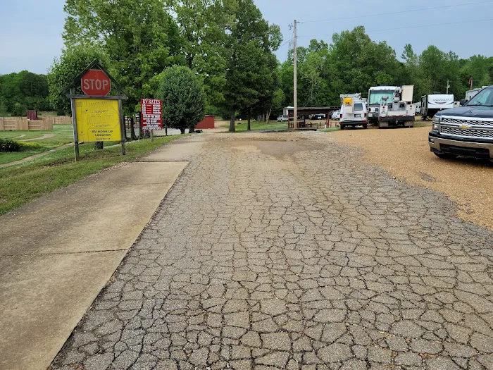 Corinth RV Park Picture 6