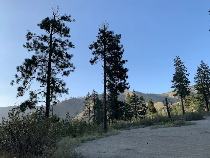 Smiley Face Rock Campsite Picture 2