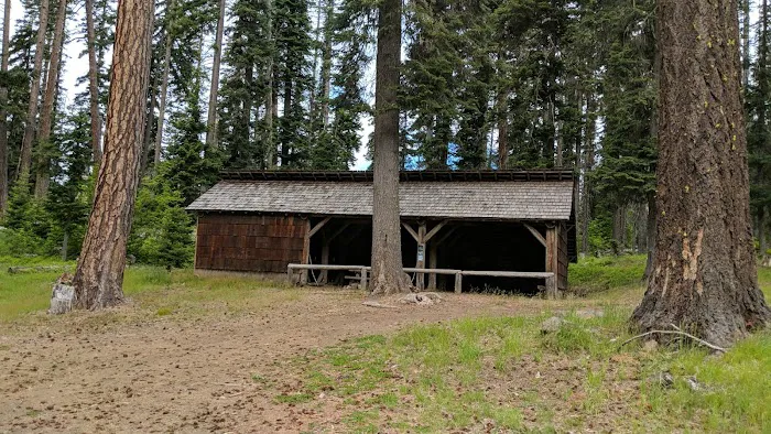 Campground: Wicky Shelter Picture 3