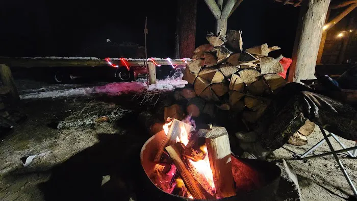Campground: Wicky Shelter Picture 4