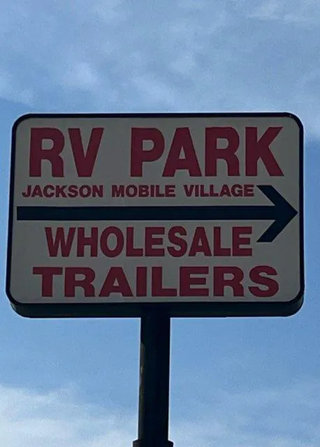 Jackson Mobile Village Exit 79 Picture 8