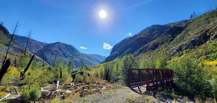 Thirtymile Trailhead Picture 1