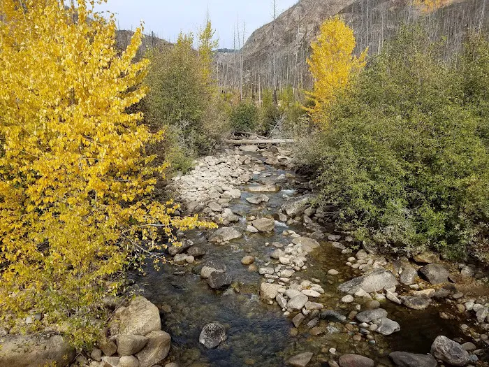 Thirtymile Trailhead Picture 8