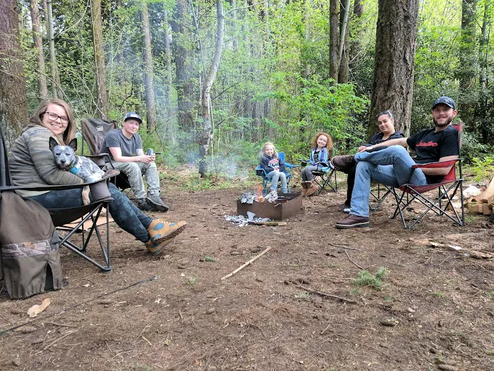 Cascade Locks / Portland East KOA Holiday Picture 6