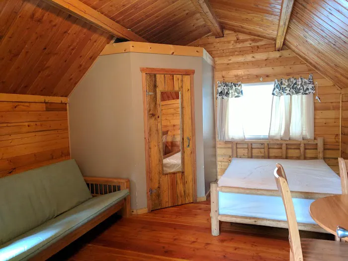 Cascade Locks / Portland East KOA Holiday Picture 3