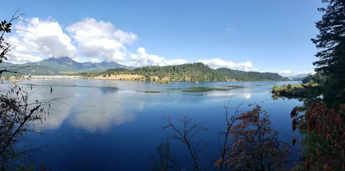 Eagle Creek Overlook Group Campground Picture 4