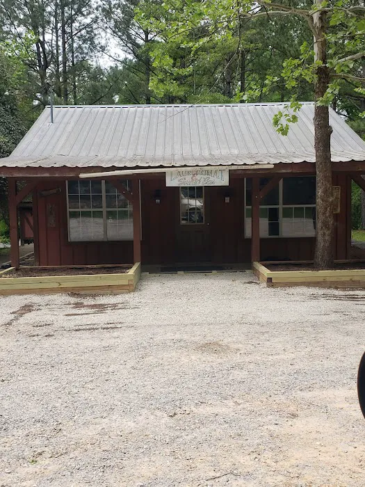 Candy Mountain RV Park Picture 10