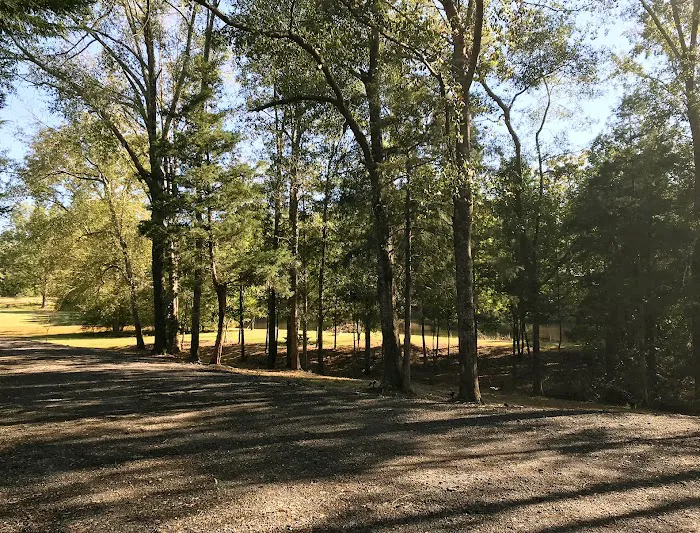 Eden Lake RV Park Picture 6