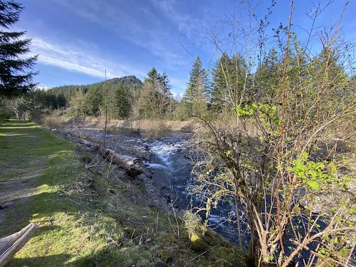 Lewis & Clark Campground & RV Park Picture 6