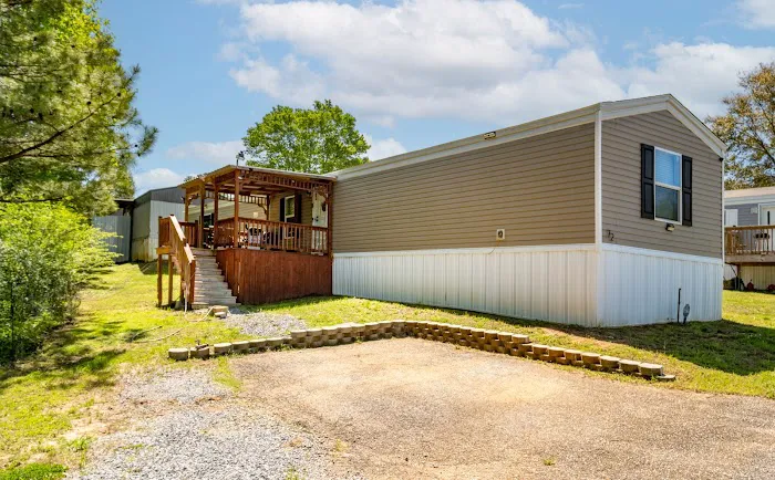 Paddington Mobile Home Community Picture 2