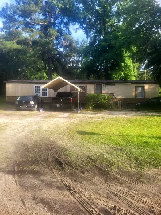 Trailers / Mobile Homes Picture 1