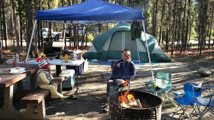 Shoreline Campground Picture 1