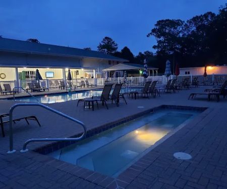 Suwannee Valley Resort LLC