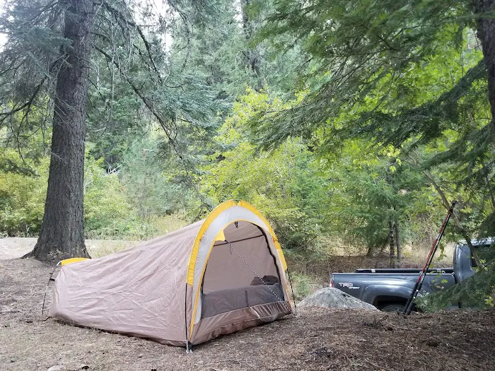 Swinging Bridge Campground Picture 1