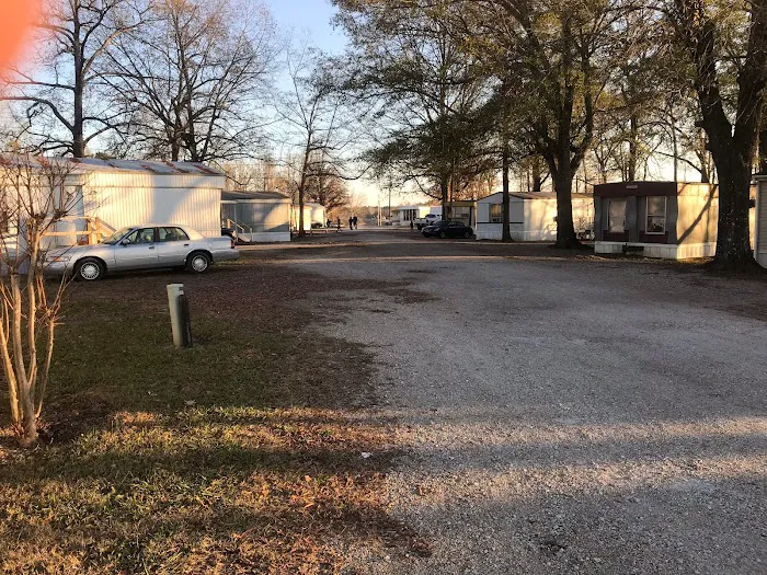 Booneville Residence and Mobile Park Picture 4
