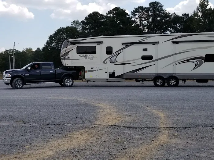 Ryans Creek RV Resort Picture 3