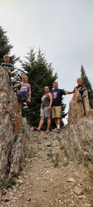 The Big and Little Snowy Mountain Range Picture 4