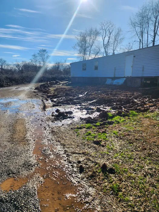 Lafayette Trailer Court Picture 3