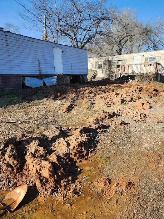 Lafayette Trailer Court Picture 1