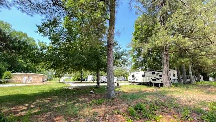 Jackson Mobile Village Exit 68 Picture 2