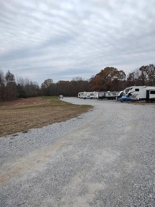 Cliff Creek RV Park Picture 10