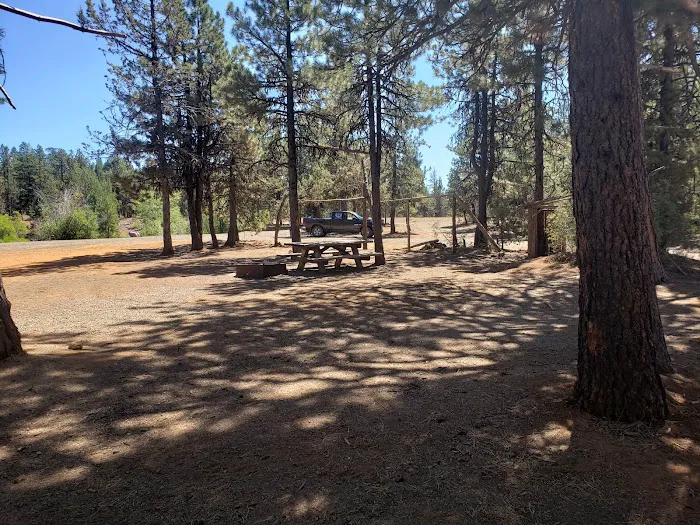 Cottonwood Pit Campground Picture 3