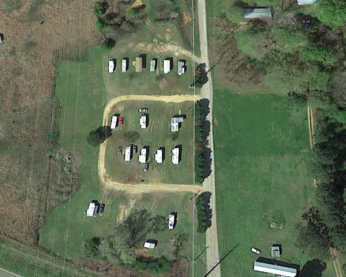 Shelby's RV Park Picture 3