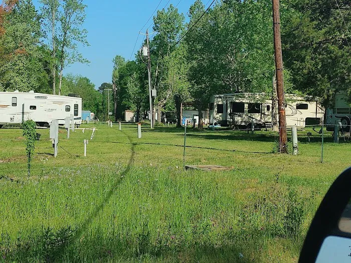 Marys place RV PARK Picture 3