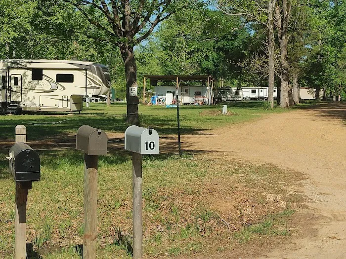 Marys place RV PARK Picture 7