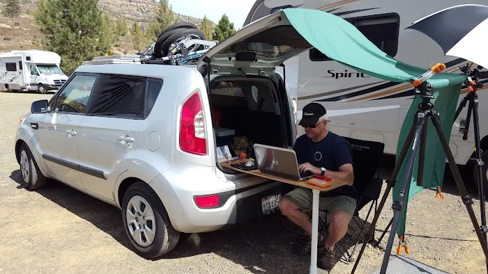 Service Creek Campground and Boat Launch Picture 4