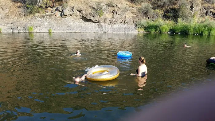 Service Creek Campground and Boat Launch Picture 9