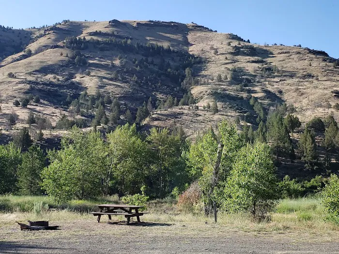 Lone Pine Campground Picture 10