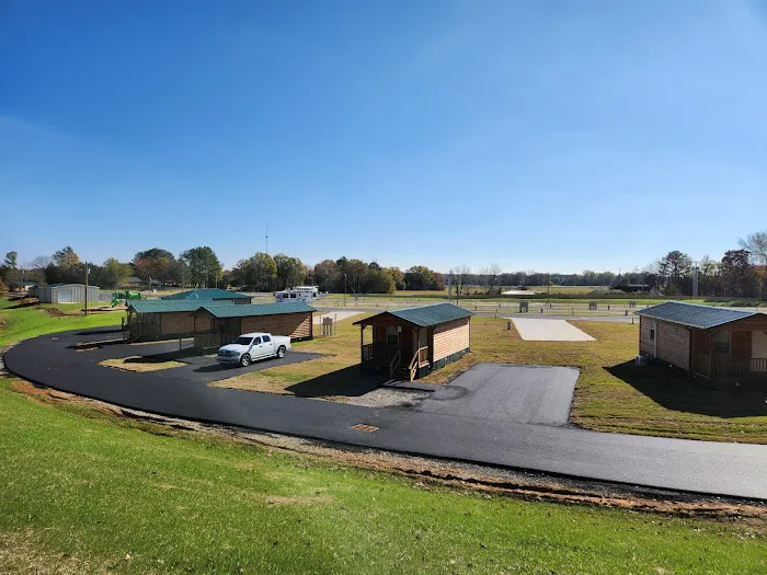 Serenity RV park Picture 6