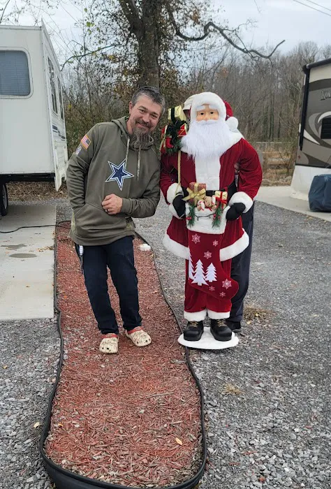 The Right Spot RV Park Picture 8