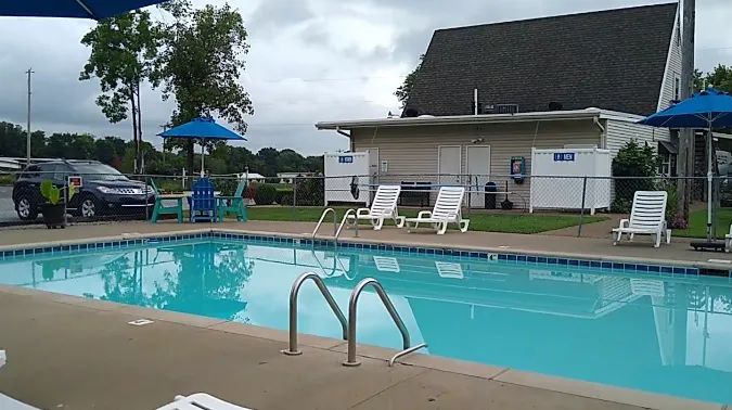 Clarksville RV Resort By Rjourney Picture 3