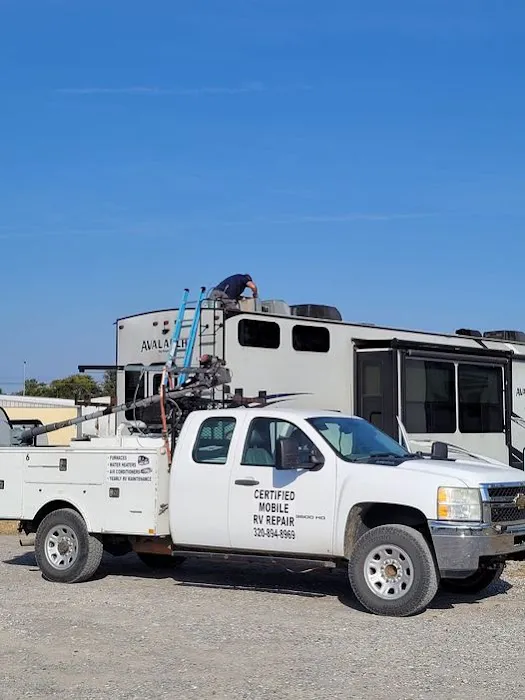 Coyote View RV Park & RV Repair Picture 8