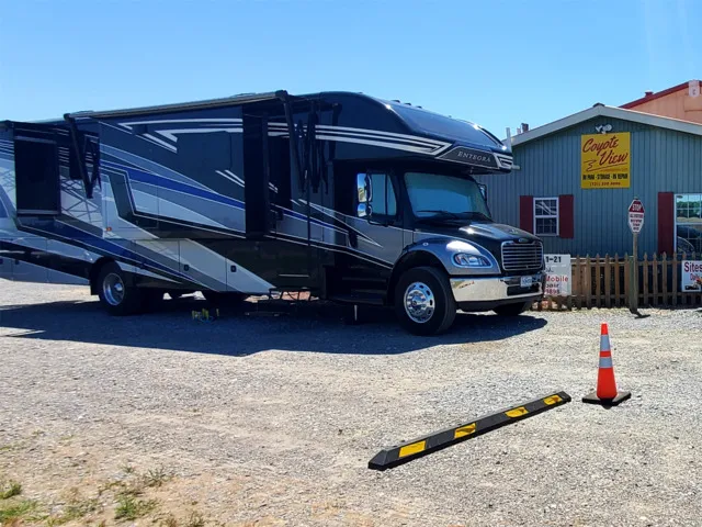 Coyote View RV Park & RV Repair Picture 10