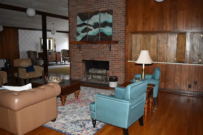 Serendipity Brownsville's Venue, Resort, and RV Park Picture 4