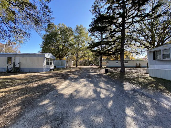 Bolivar Oaks Mobile Home Park Picture 3