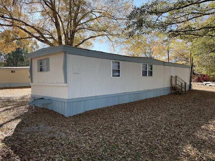 Bolivar Oaks Mobile Home Park Picture 5