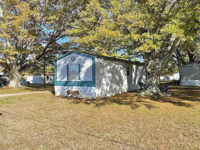 Bolivar Oaks Mobile Home Park Picture 6