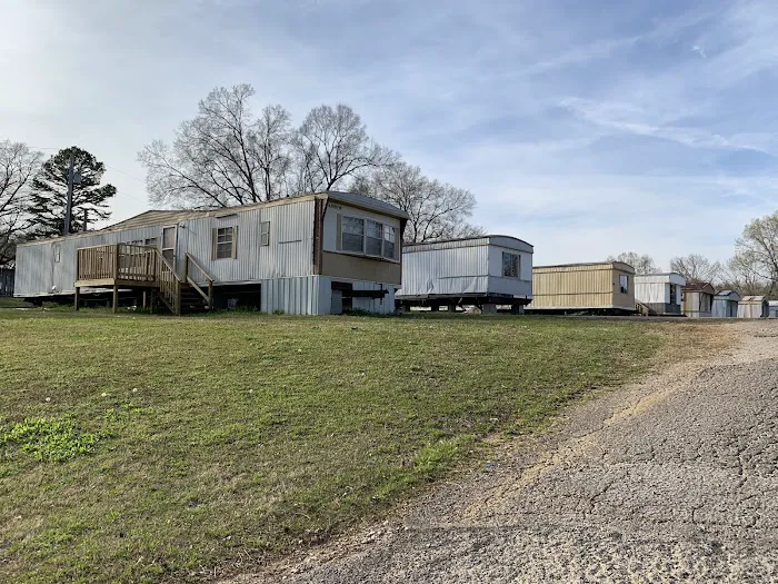 Bolivar Oaks Mobile Home Park Picture 8