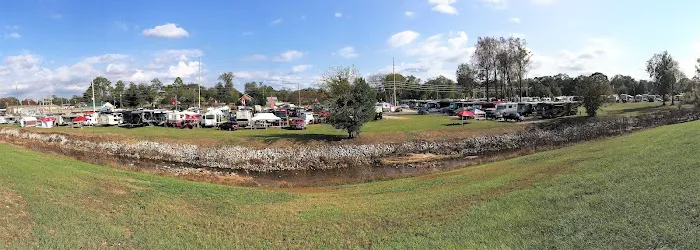 Coaches Corner RV Park Picture 3