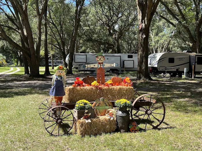 Rustic Oaks RV Park, LLC Picture 4